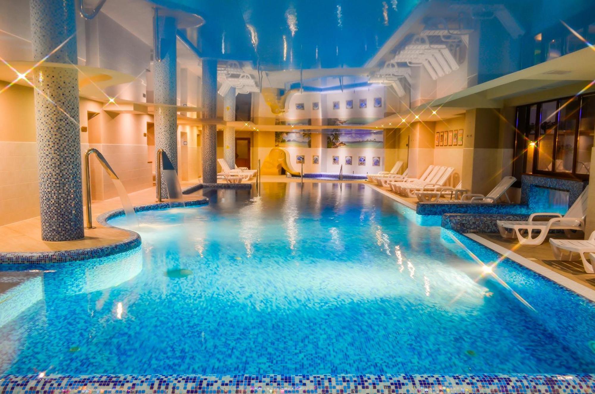 Romantik Spa Hotel Yaremche Exterior photo